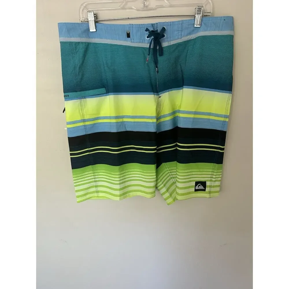 Quicksilver Board‎ Shorts Men’s Size 36